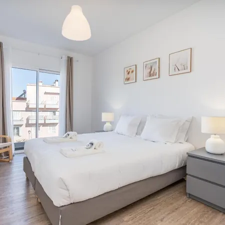 Rooftop Pool, Balcony And Ac #1965