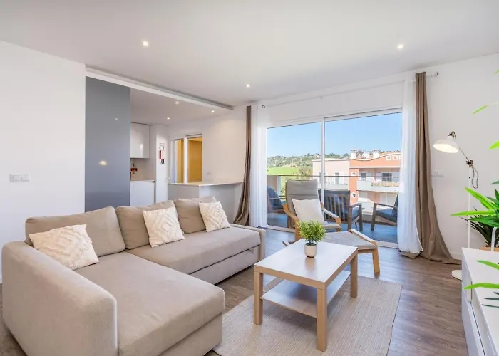 Rooftop Pool, Balcony And Ac #1965