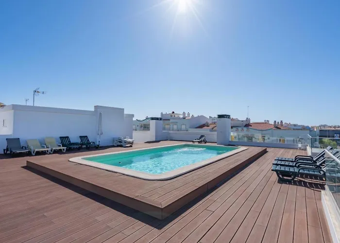 Rooftop Pool, Balcony And Ac #1965 アパート ラゴス