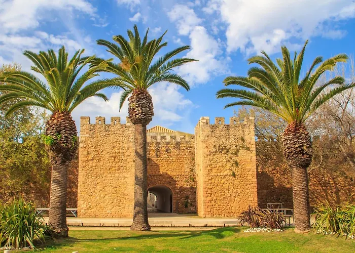 Rooftop Pool, Balcony And Ac #1965 * ラゴス