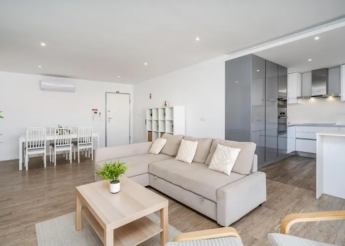 Rooftop Pool, Balcony And Ac #1965 アパート *