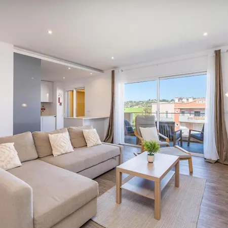 Rooftop Pool, Balcony And Ac #1965